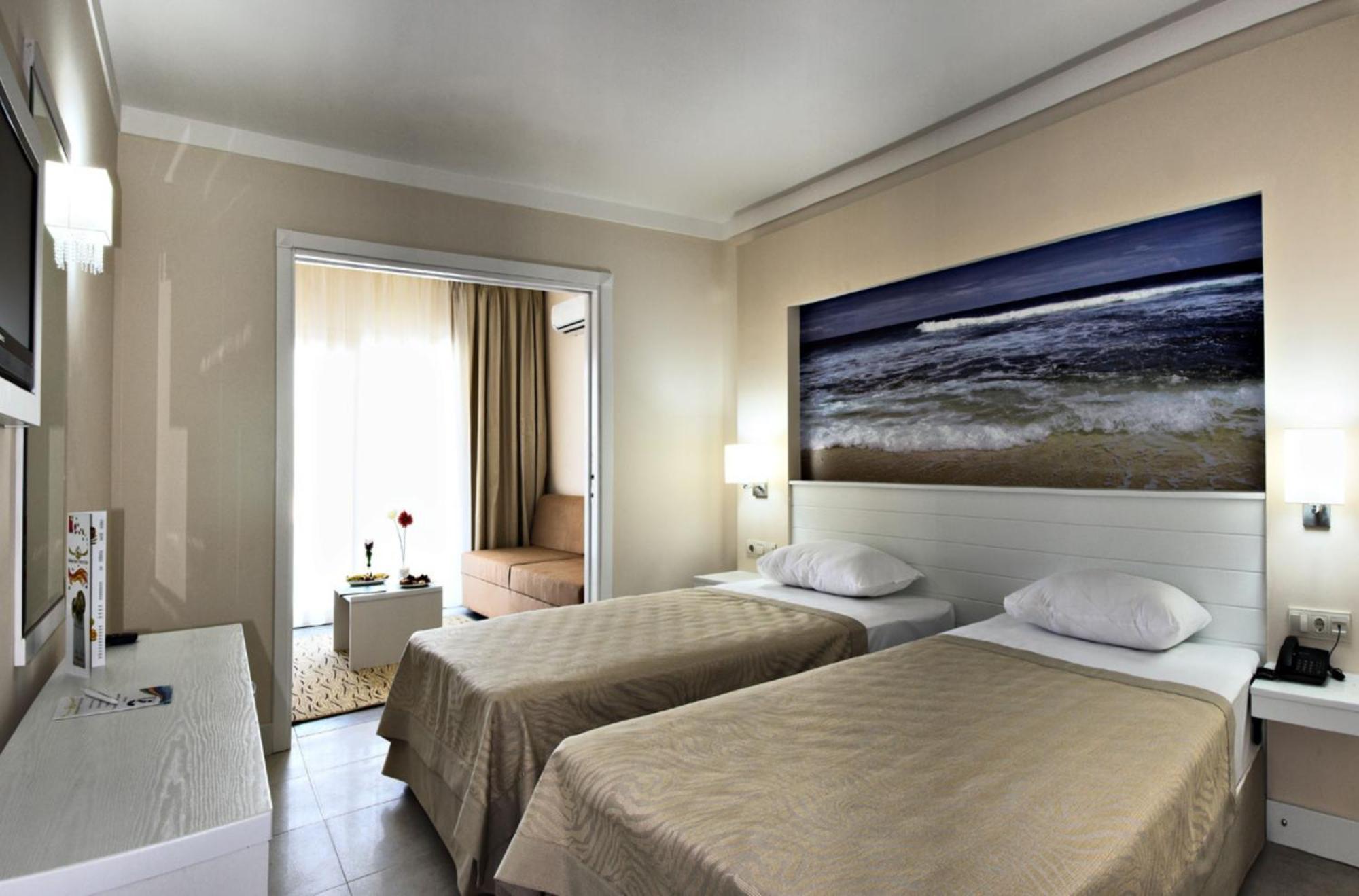 Batihan Beach Resort & Spa Kusadası Eksteriør bilde